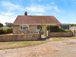 The Moorings, Colwell Close, Freshwater PO40 9NA