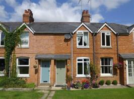 2, Heydons Terrace, Main Street, Banbury OX17 1EA