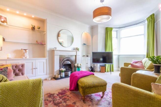 SITTING ROOM