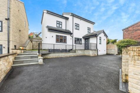 Moorside Road, Drighlington, Bradford