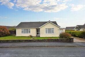 22, Cleggars Park, Lamphey, Pembroke SA71 5NP