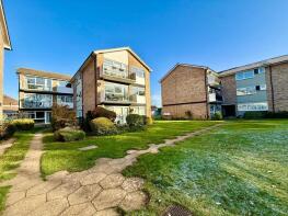 10, Fairview Court, Manor Road, Ashford TW15 2SN