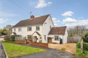 10, Ham Close, Marlborough SN8 3SB
