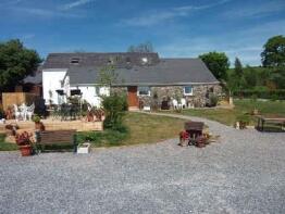 Ty Isaf Farm House, C2137 From, Trap, Llandeilo SA19 6TY