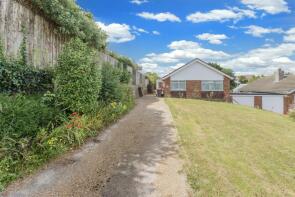 8, Nursery Lane, Windmill Hill, Hailsham BN27 4TP