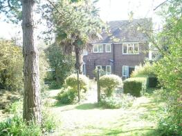 Luddesdown House, Henley Street, Luddesdown, Gravesend DA13 0XB