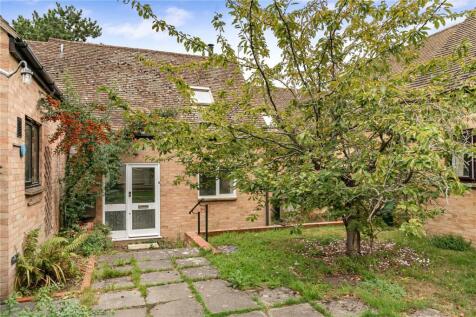Tudor Close, Iffley Village, Oxford,OX4
