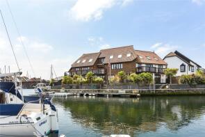 48, Velsheda Court, Hythe Marina Village, Southampton SO45 6DW