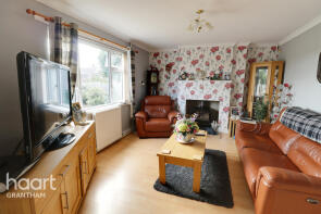 6, School Lane, Grantham NG33 4AH