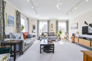 Flat 10, Greenhaven Court, Montagu Place, London W1H 2EP