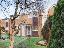 42, Redwood Close, Gloucester GL1 5TZ