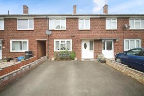 25, Pickeridge Close, Taunton TA2 7HN
