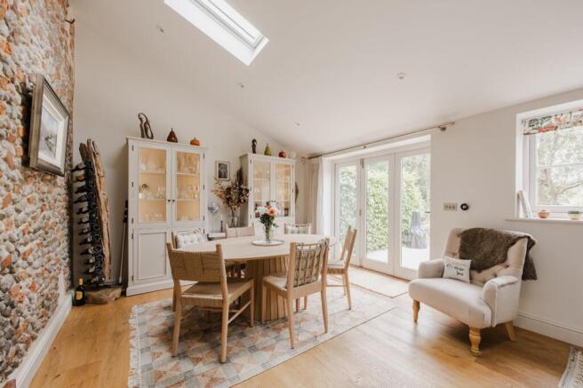 Breakfast Room