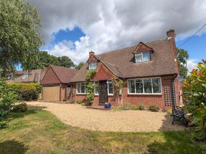 Russell Road, Tokers Green, South Oxfordshire