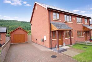 12, River View Close, Boughrood, Brecon LD3 0YZ