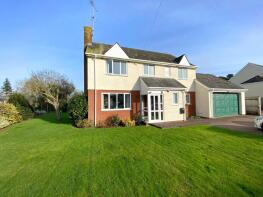 Savenay House, Road From Hayes Farm To New Lodge, Exeter EX4 0AP