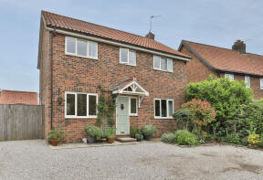 Lynholme, Main Street, Thorganby, York YO19 6DA