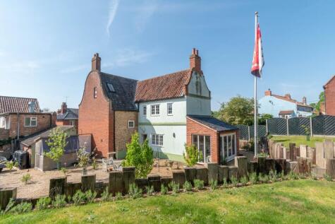 Oak Street, Fakenham, NR21