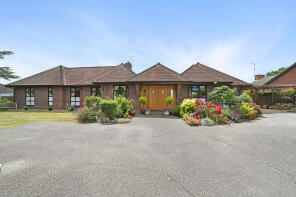 Southview, School Lane, Colchester CO5 7RJ