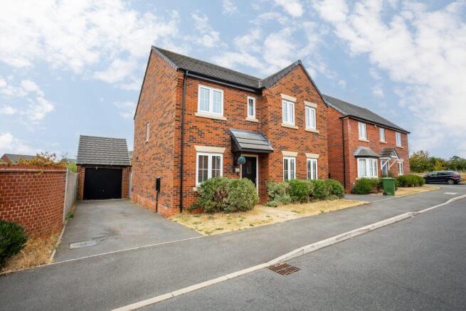 Final-44 - 4 bedroom detached (house) at Woolsto