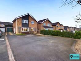 42, Wheatway, Gloucester GL4 5ER