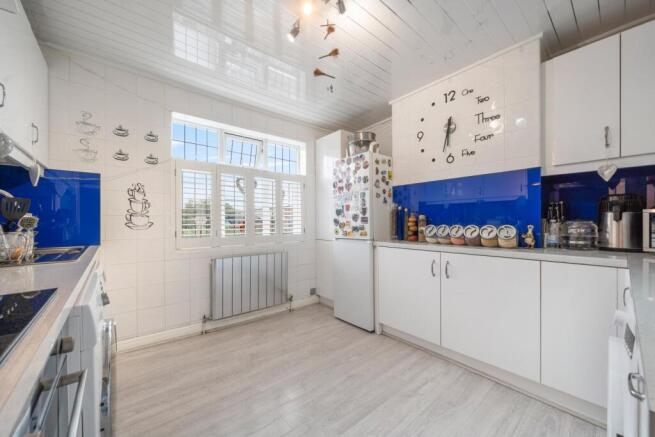 3 Bedroom Flat for Sale