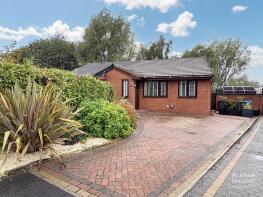 7, Monarch Close, Oldham OL2 5AE