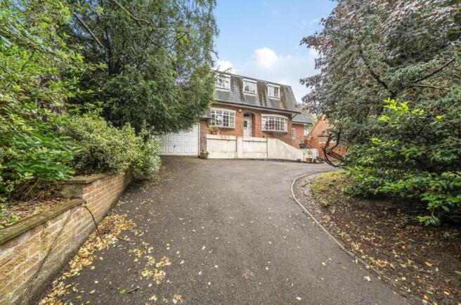 Davidson Frost-Wellings, DFW, Old Watford Road, EX