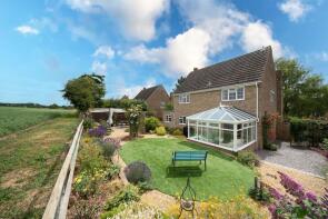 The Warren, Lambourne Close, Thruxton SP11 8LS