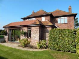 Brambles, Briar Lane, Norwich NR14 8PX