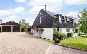The Paddocks, Fawley Court Farm, Henley-on-thames RG9 3AW