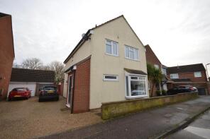 2, Marram Close, Colchester CO3 0PJ