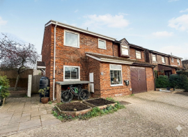 7, Denver Close, Exeter EX3 0NB