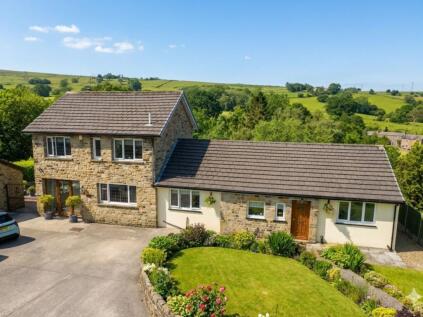 Coombes Lane, Charlesworth, SK13