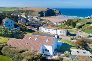 The Oceanside, Tredragon Road, Mawgan Porth, Newquay TR8 4DF