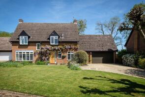 11, Willows Hill, Towcester NN12 8EJ