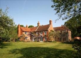 Lane End House, Laundry Lane, Heckfield, Hook RG27 0LF