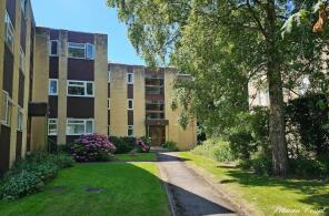 Flat 45, Pitman Court, Gloucester Road, Swainswick, Bath BA1 8BD