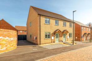 3, The Willows, Sudbrooke, Lincoln LN2 2ZJ