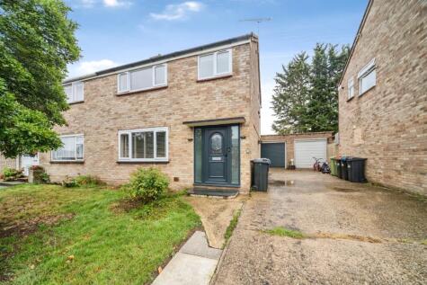 Forfar Drive, Bletchley, Milton Keynes, Buckinghamshire, MK3