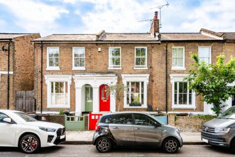Lansdowne Drive, E8