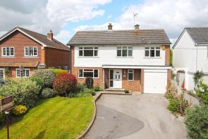 The Cedars, Station Road, Uckfield TN22 5XH