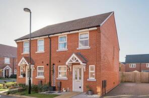 2, Birch Close, Chichester PO20 8FS