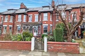 38, Peel Moat Road, Heaton Moor, Stockport SK4 4PH