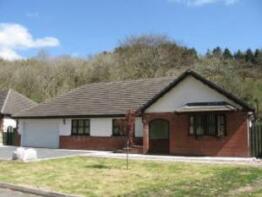 New Horizons, Belle Vue Close, Cwmduad, Carmarthen SA33 6XT
