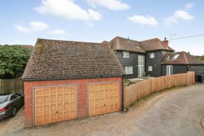 Holly Tree, Durlock Road, Staple CT3 1JX