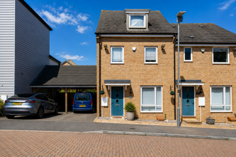Carora Crescent, Whitehouse, Milton Keynes, MK8