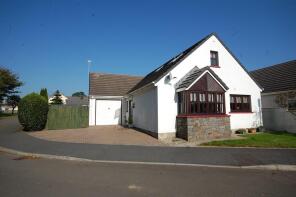 9, St Annes Drive, New Hedges, Tenby SA70 8TG