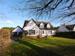 Oaksmead, Bruisyard Road, Saxmundham IP17 2AH