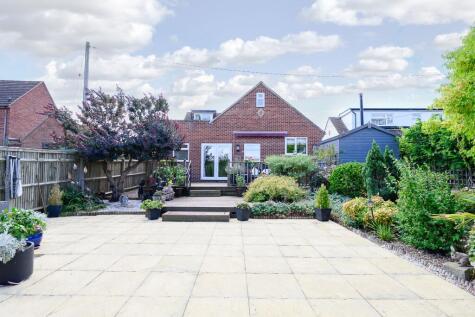 Jomar, Bulley Lane